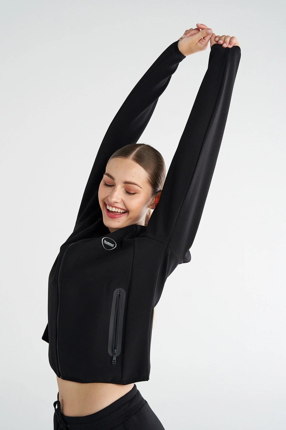 Hummel Tech Zıp Siyah Kadın Sweatshirt