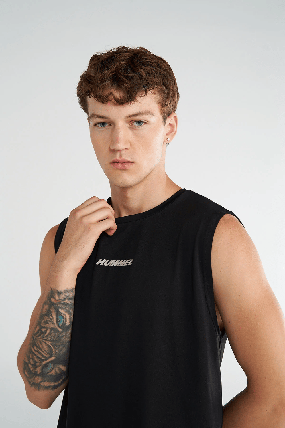 Hummel REG TANK Antrenman Erkek Atleti