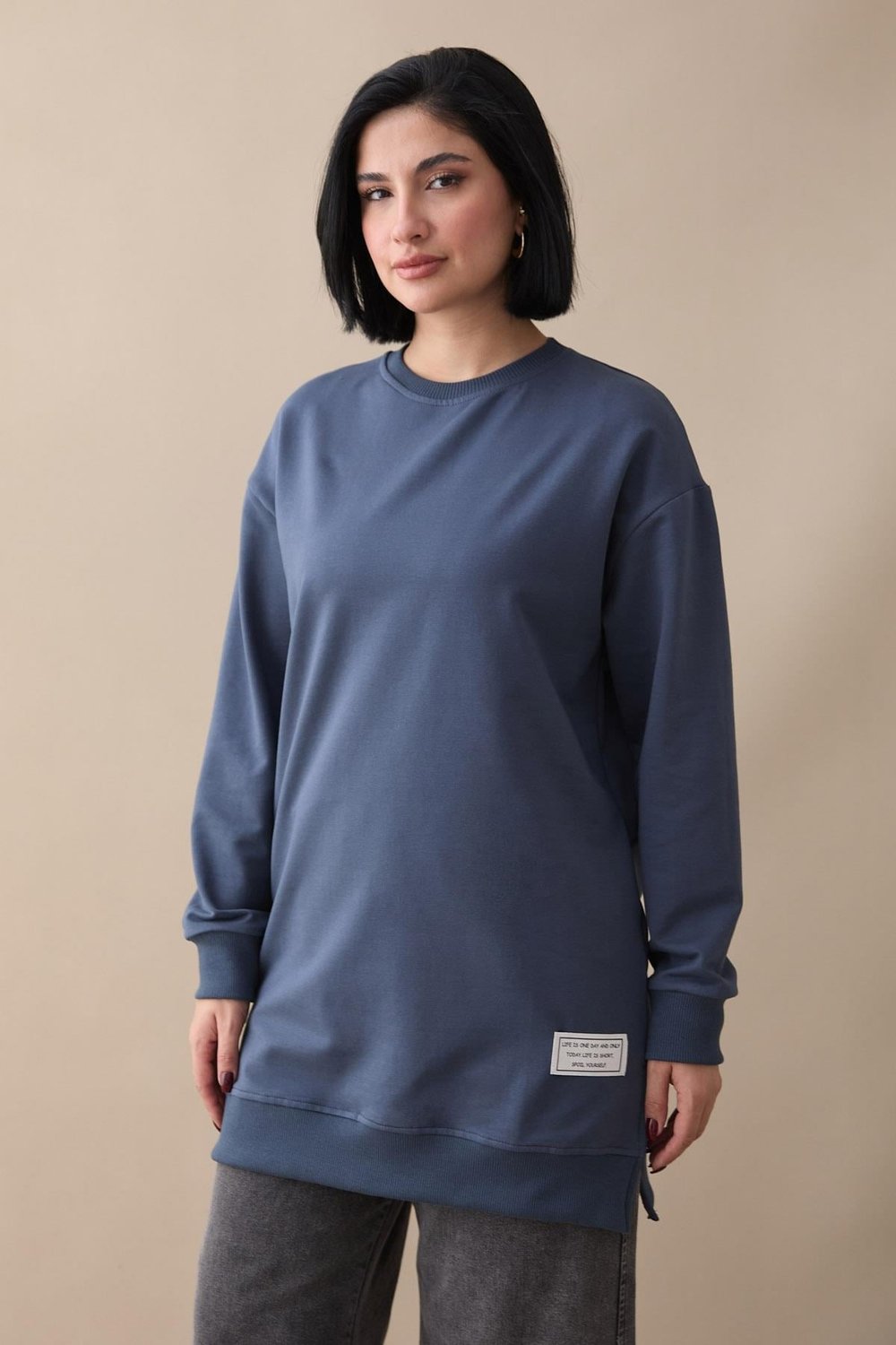Etiket Detay Basic Gri Tunik