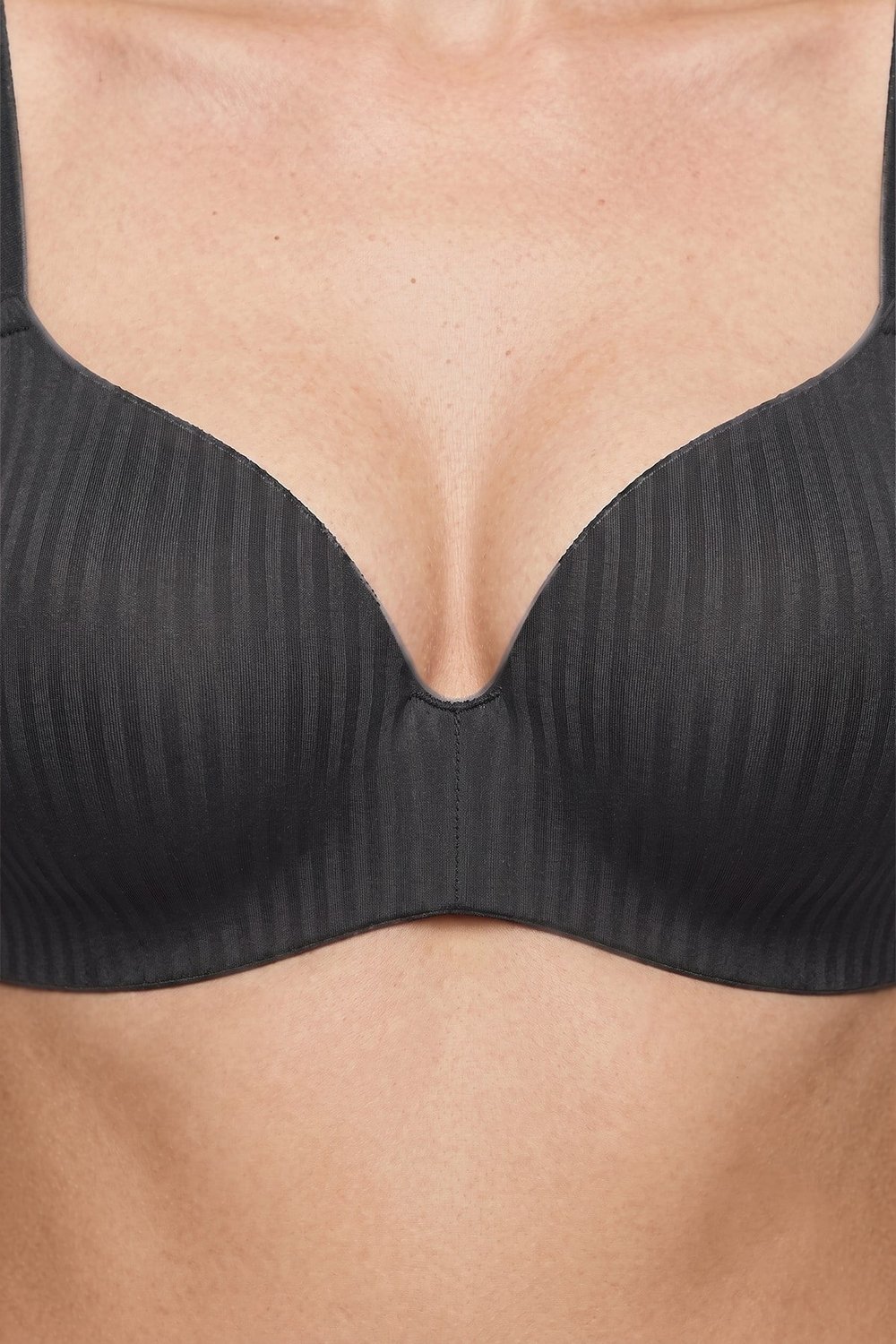 Seamless Bra - Rivelle | Siyah Mikro Çizgi Desenli Balensiz Günlük Kadın Sütyen