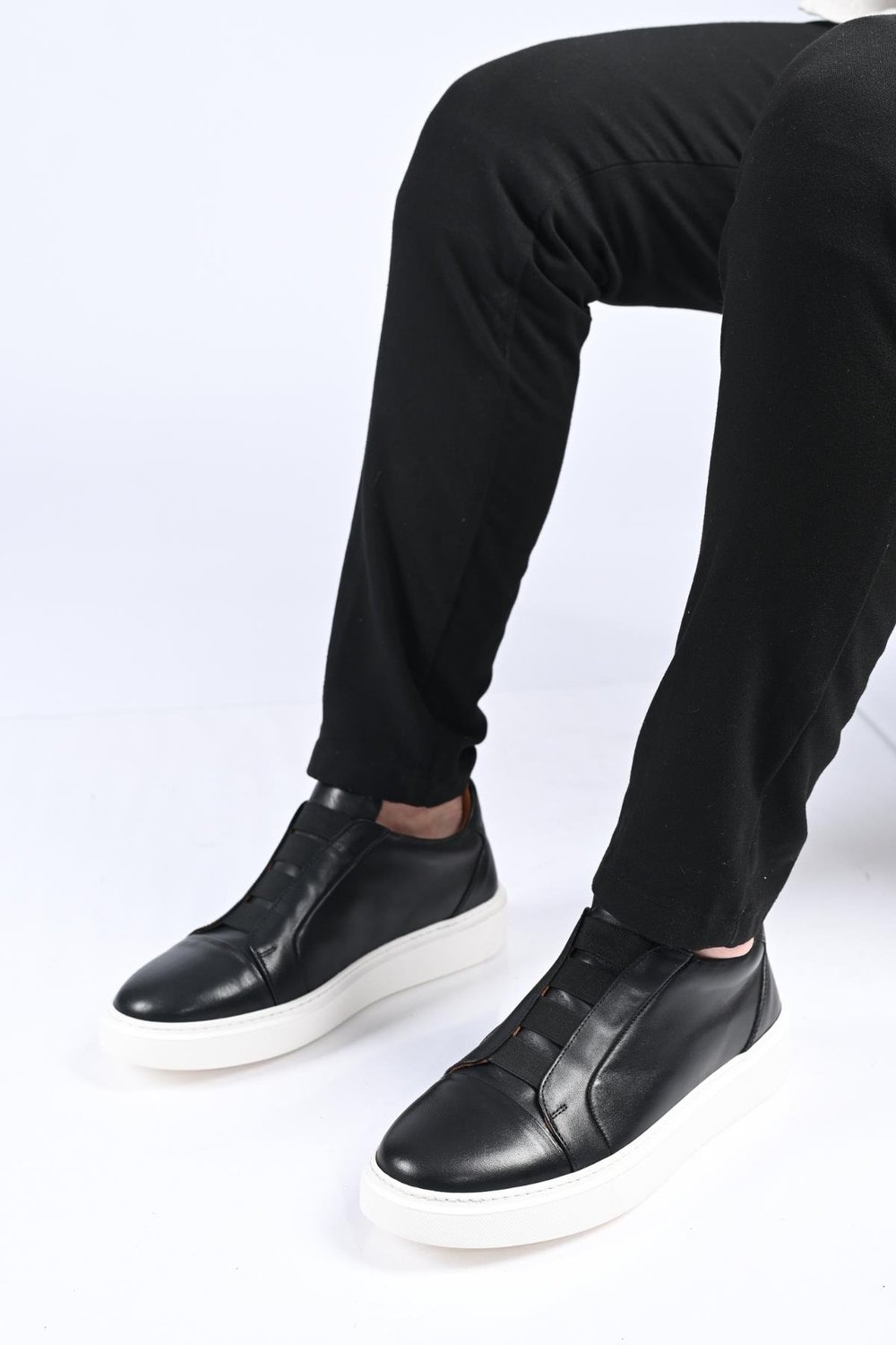 Bestello Bağcıksız Lastikli  Eva Taban Hakiki Deri Sneaker 174-24226 Erkek Ayakkabı174-24226_SIYAH_40Spor Ayakkabı & Sneaker