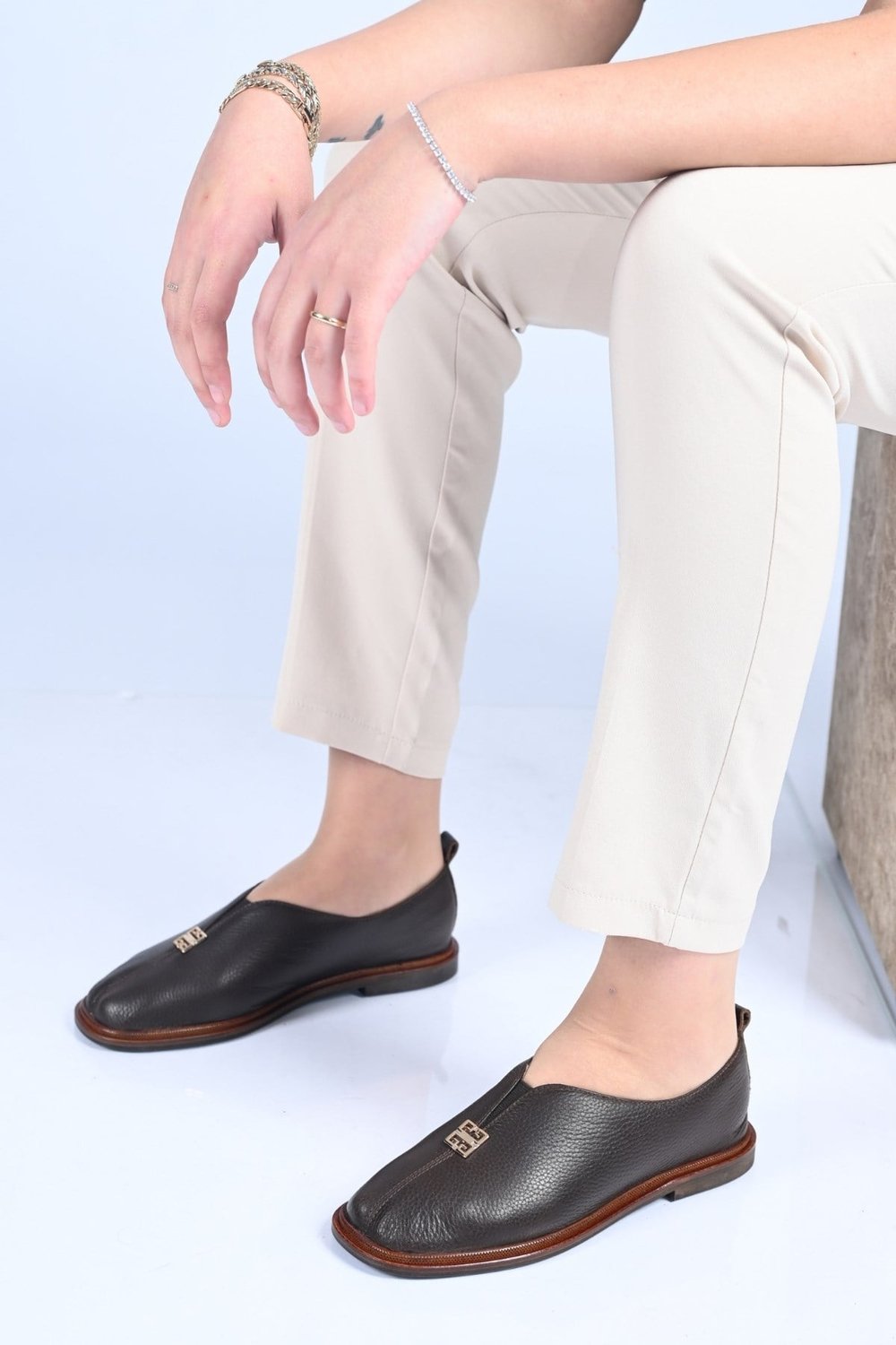 Bestello Bağcıksız Toka Detaylı Jurdan Taban Hakiki Deri Loafer 332-26106 Kadın Ayakkabı332-26106_KAHVE_36Babet & Loafer