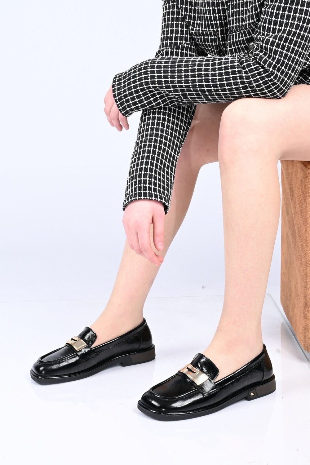 Bestello Bağcıksız Tokalı Termo Taban Hakiki Deri Loafer 340-1988 Kadın Ayakkabı340-1988_SIYAH KIRI_36Babet & Loafer