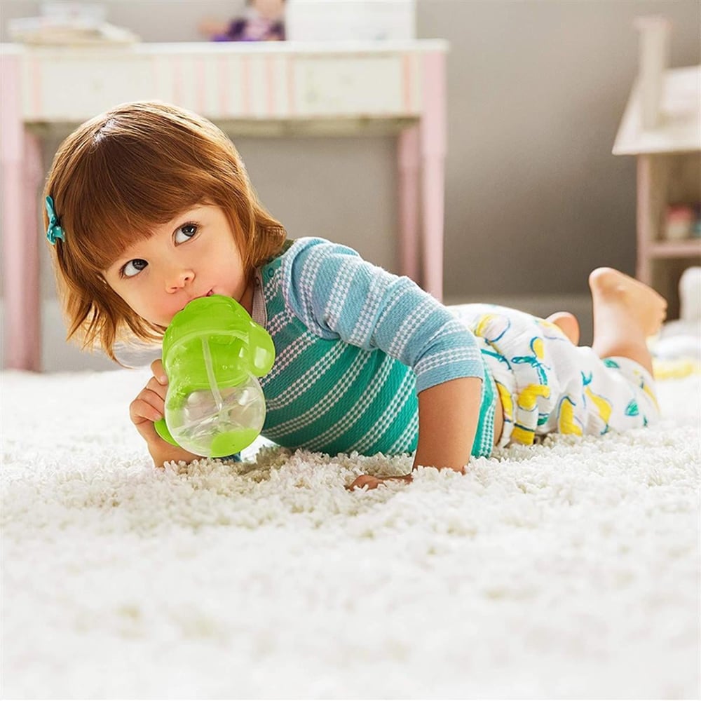 Yeşil Renkli Munchkin Tıklama Uçlu Alıştırma Bardağı - 7 oz/207 ml