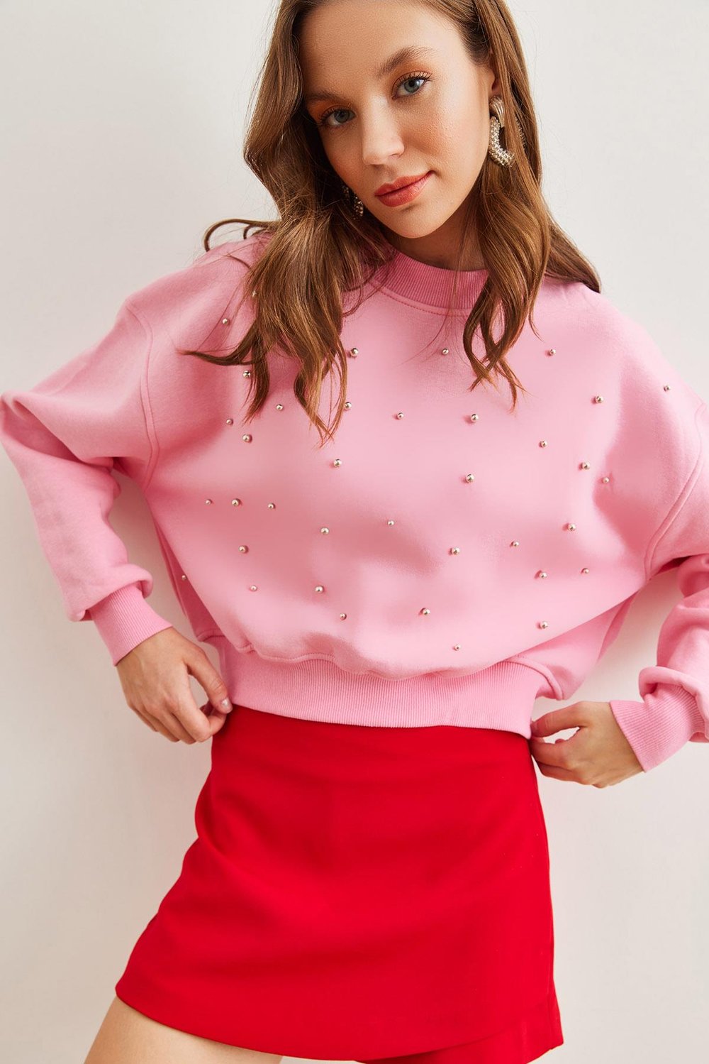 İnci Detaylı Şardonlu Crop Kalın Sweatshirt Şeker Pembe