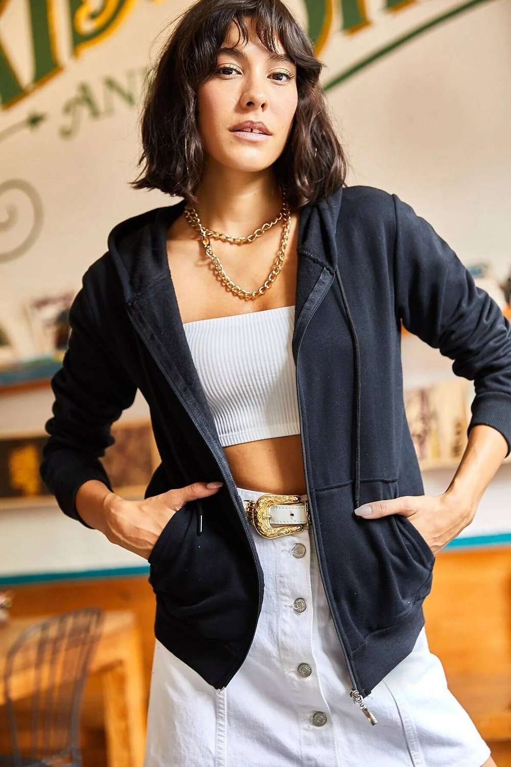 Kanguru Cepli Kapüşonlu Şardonlu Fermuarlı Basic Sweatshirt Siyah