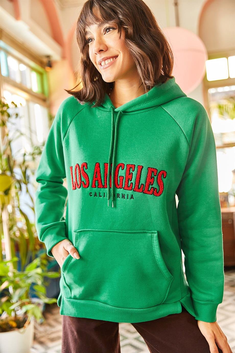 Kapüşonlu Punch Aplikeli İçi Polarlı Oversize Sweatshirt Çimen Yeşili
