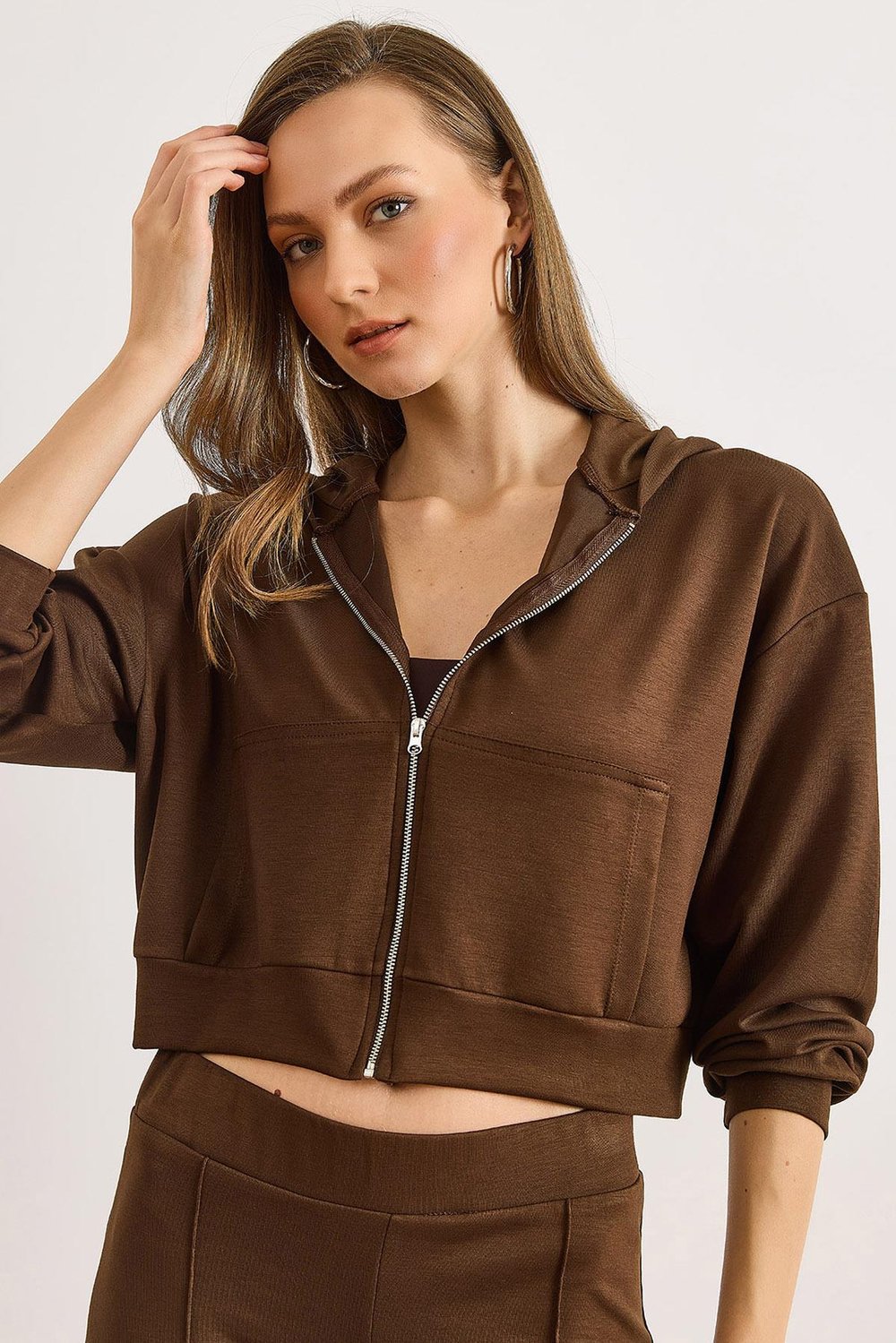 Modal Tuşeli Kapüşonlu Fermuarlı Dökümlü Sweatshirt Kahverengi