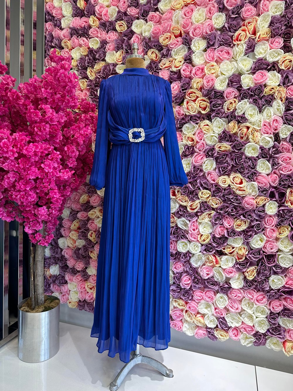 Belt Detailed Crinkle Chiffon Evening Dress Saks