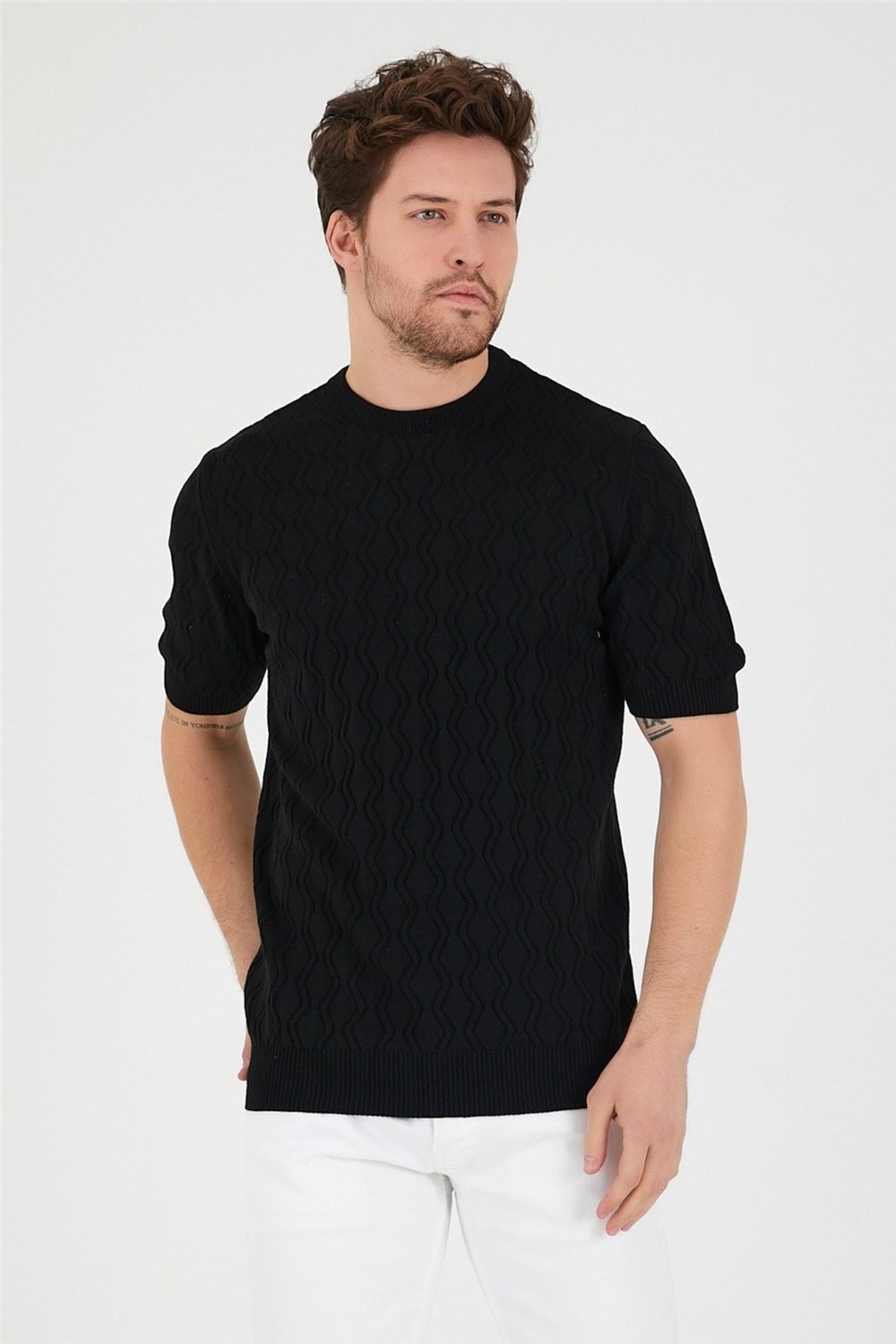 Erkek Yuvarlak Yaka Desenli Örme T-shirt