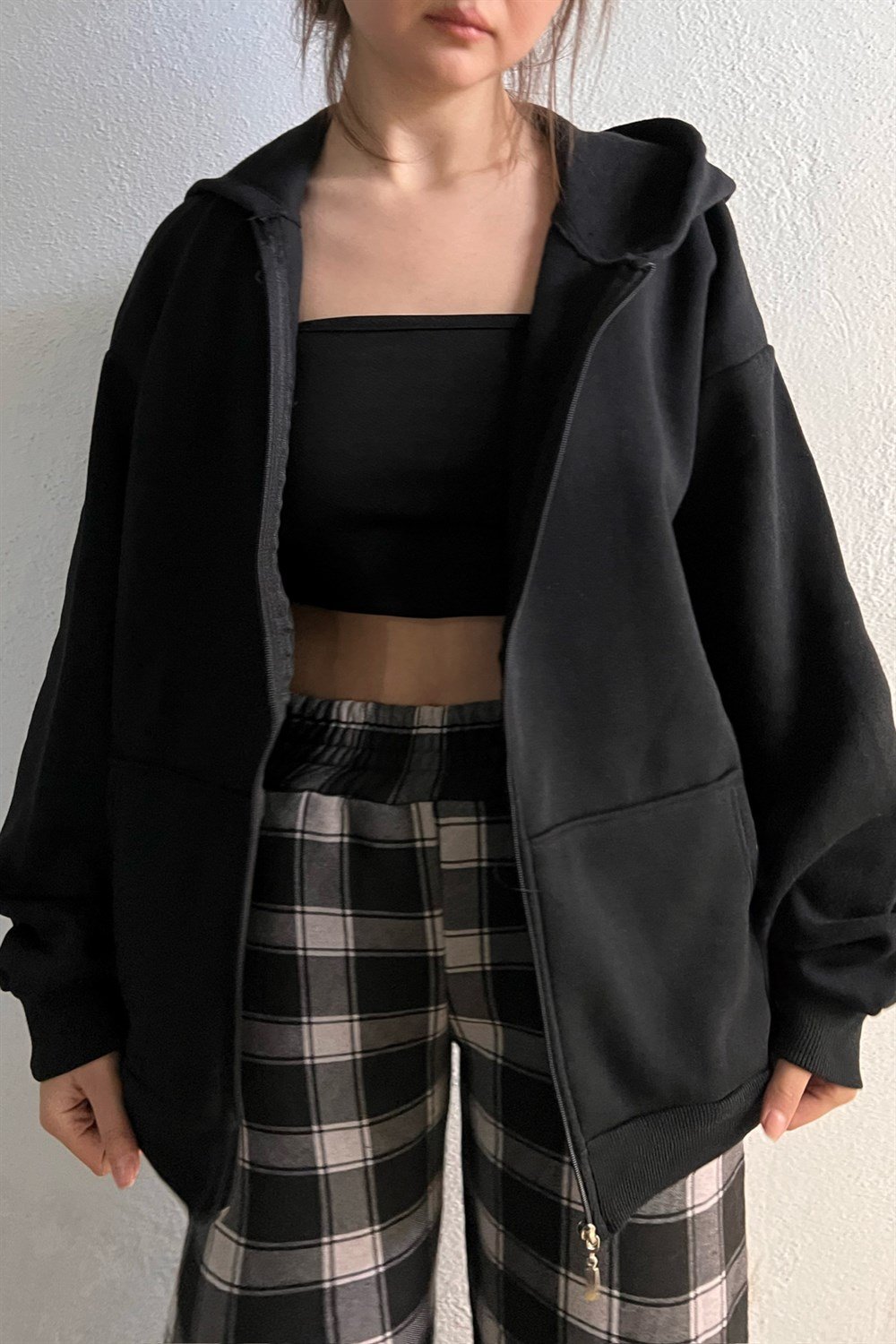 Siyah 3 Iplik Fermuarlı Hırka