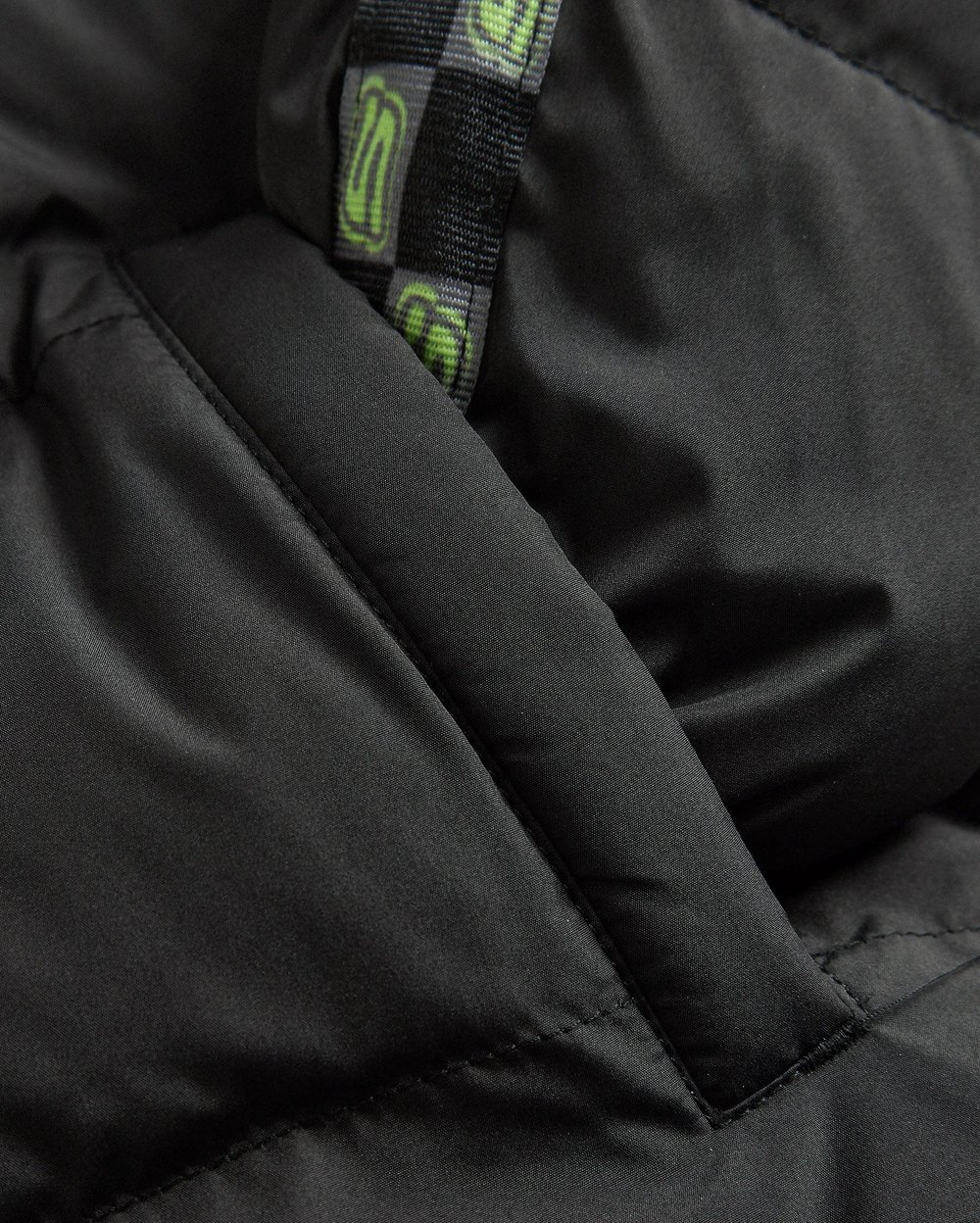 Skechers B Outerwear Padded Jacket Çocuk Mont SK242113