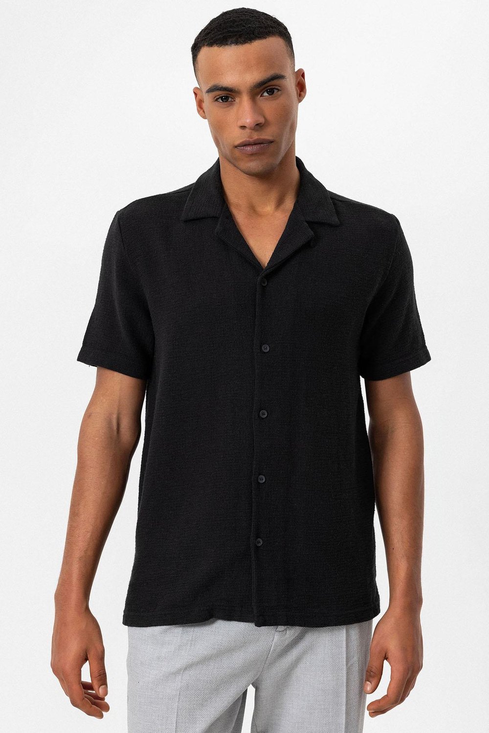 Apaş Collar Knitted Textured Mens Shirt