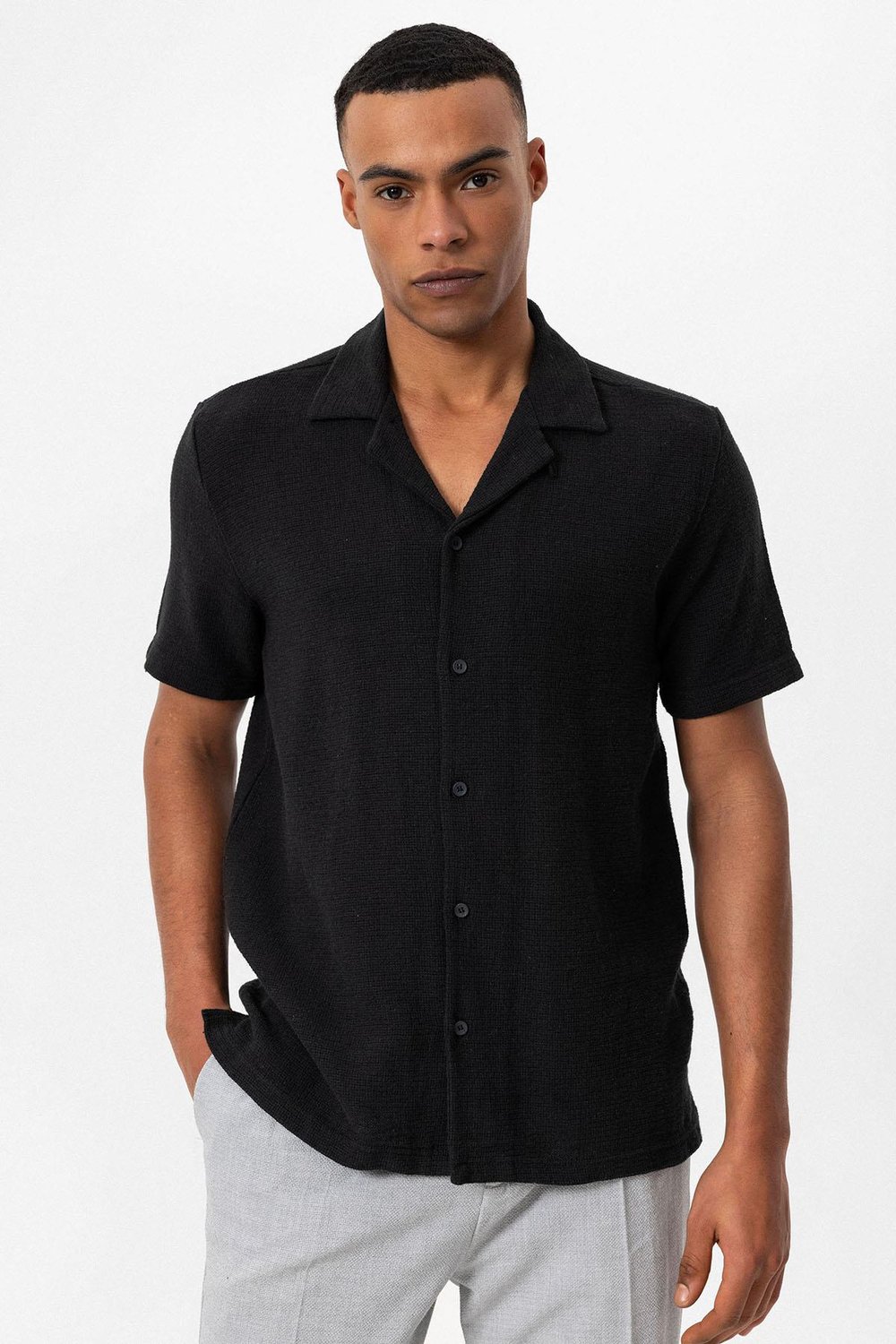 Apaş Collar Knitted Textured Mens Shirt