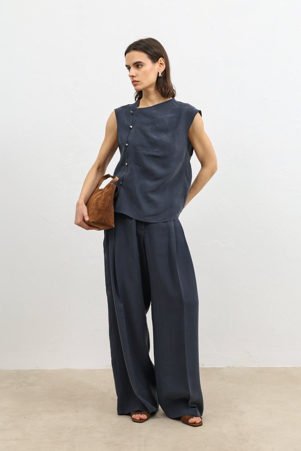 Womens Button-Down Shirt with Lyocell Blend