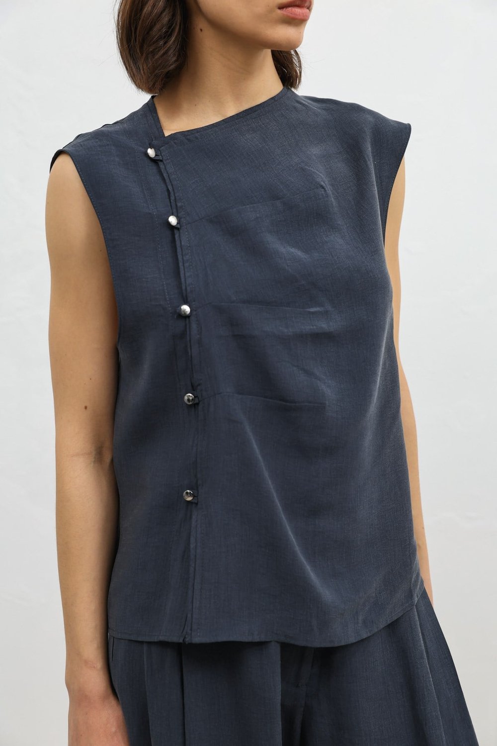 Womens Button-Down Shirt with Lyocell Blend