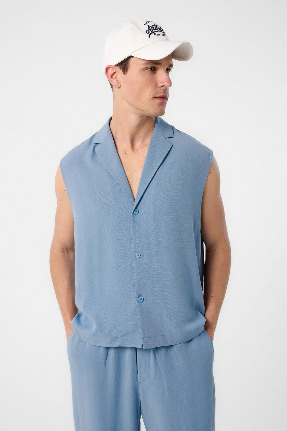 Linen Blend Sleeveless Mens Shirt