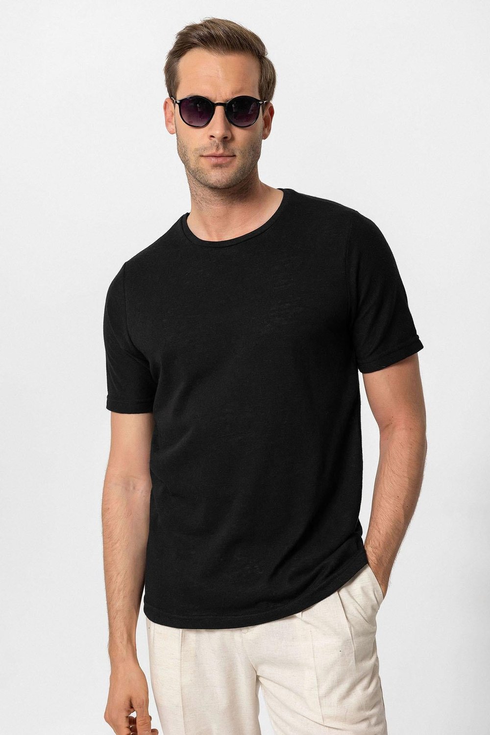 Basic Crew-Neck Mens T-Shirt