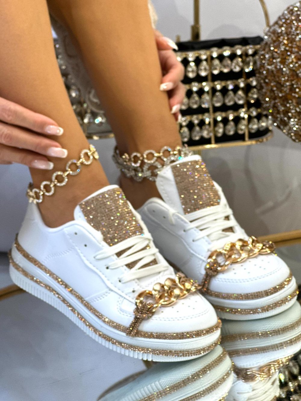 Diva Kristal Taşlı Özel Tasarım Spor Ayakkabı Beyaz - KADIN AYAKKABI