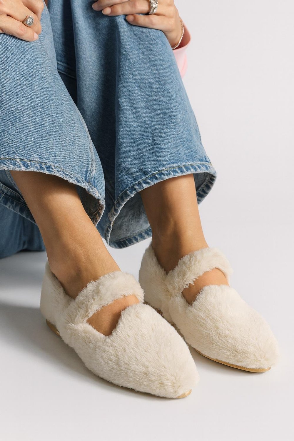 Plush Kürklü Babet Bej - Kışlık Terlik