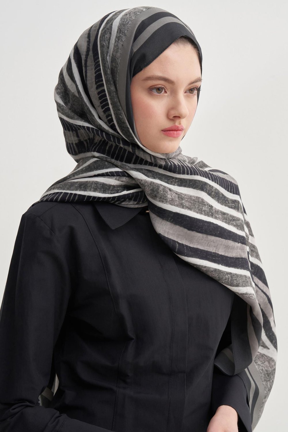 Arden Vela Floş Şal Gri