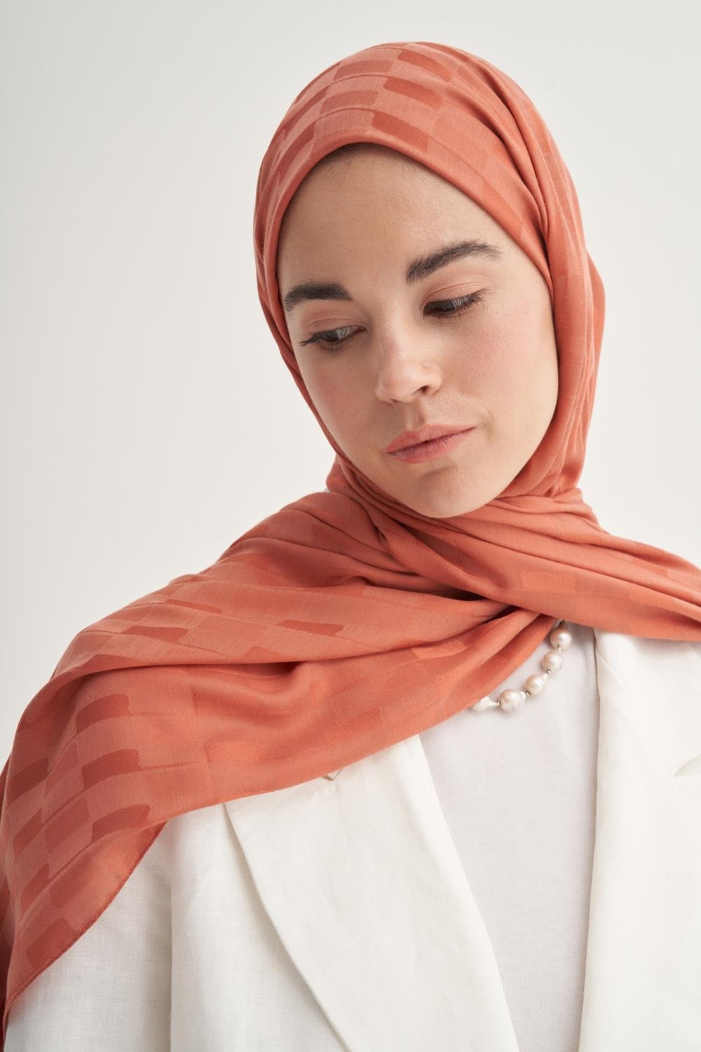 Küpçizgi Jakar İtalyan İpekli Şal Kiremit