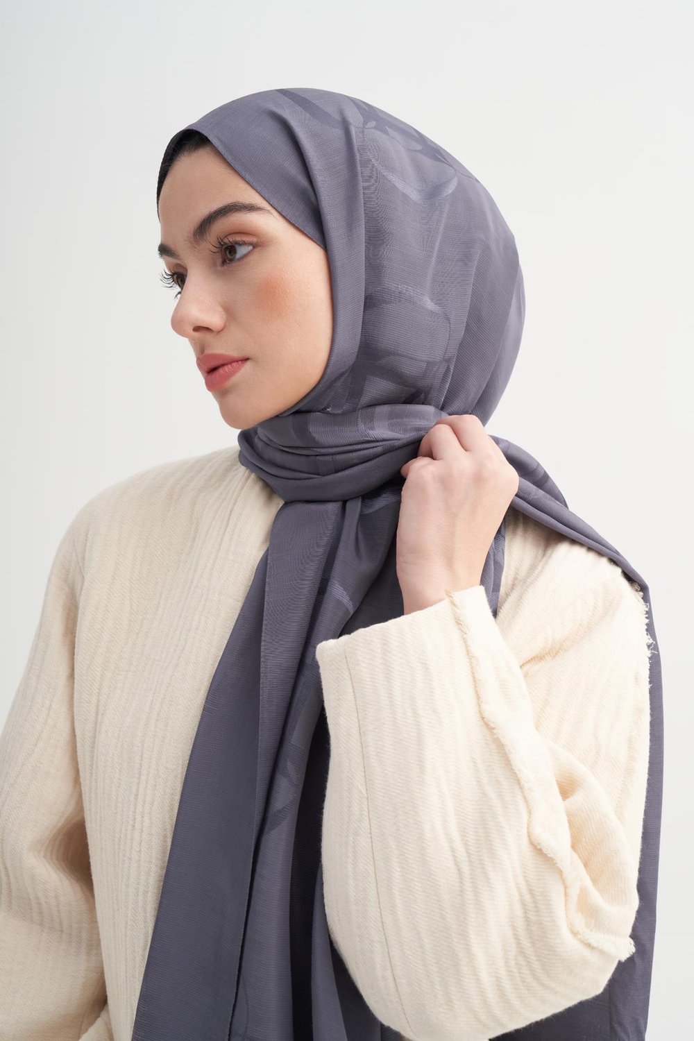 Aura Desen Rina Floş Jakar Şal Füme