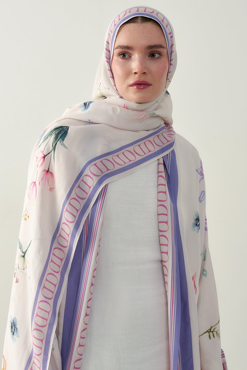 Dream Çiçekli Monogram Floş Şal Krem