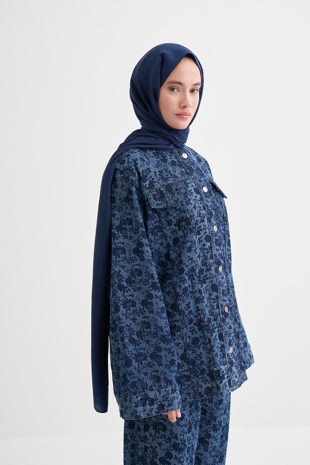 Floral Monogram Desen Jean Ceket