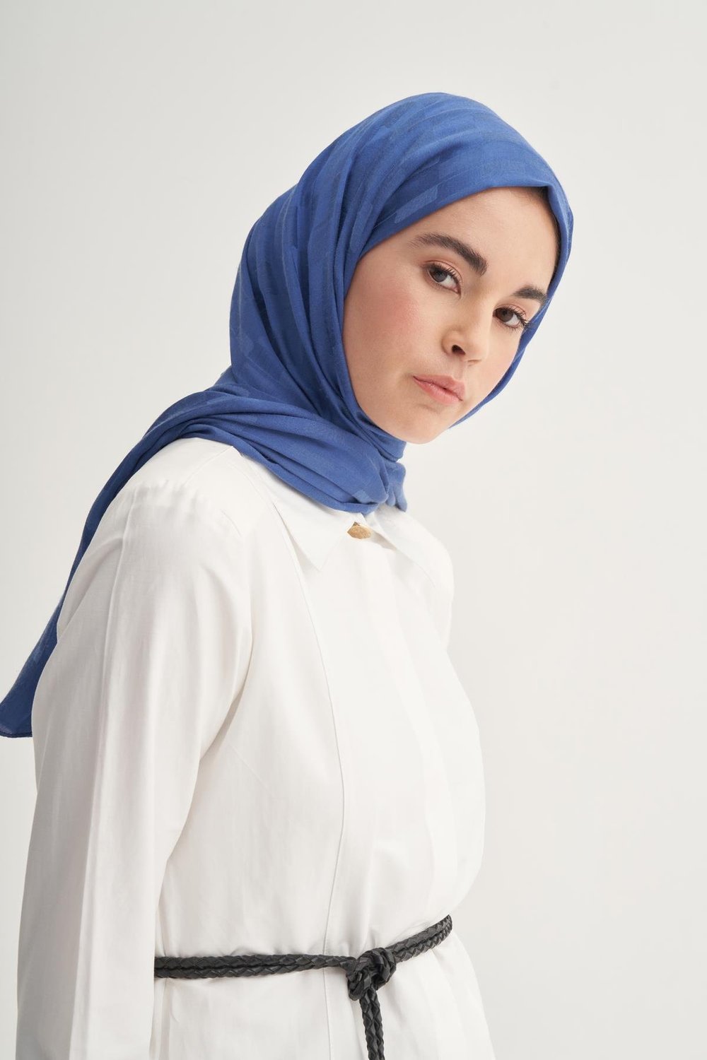 Küpçizgi Jakar İtalyan İpekli Şal İndigo