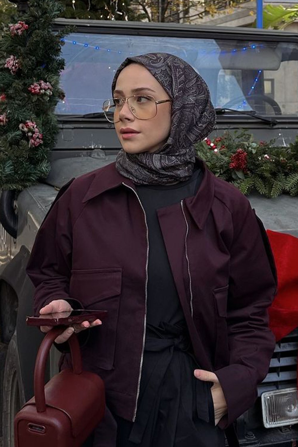 Feyza Hakyemez'in Tercihi Nilla Pamuklu Şal Shades Kızıl