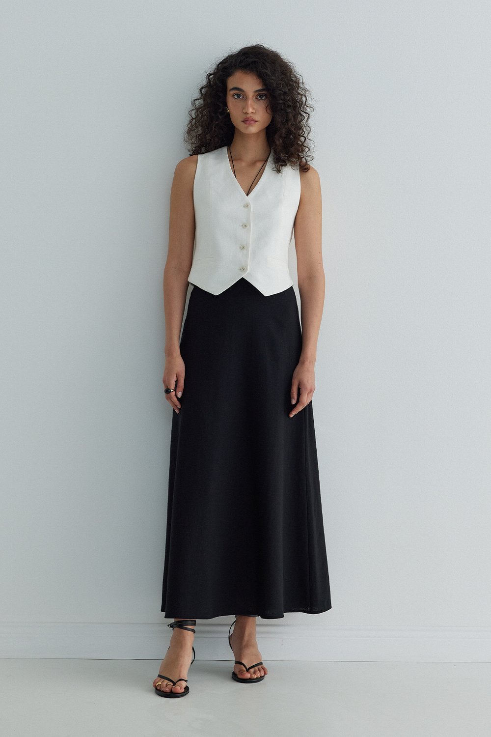 Ekru Gabriel Düğmeli Keten Yelek