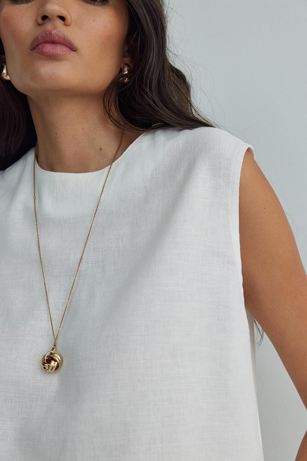 Ekru Lavin Sıfır Kol Keten Bluz