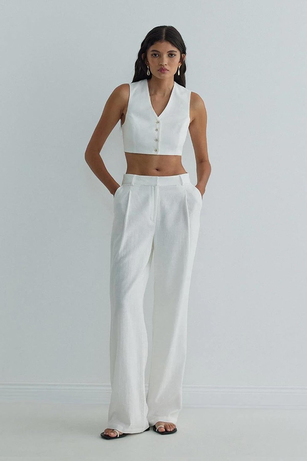 Ekru Gabri Düğmeli Keten Yelek