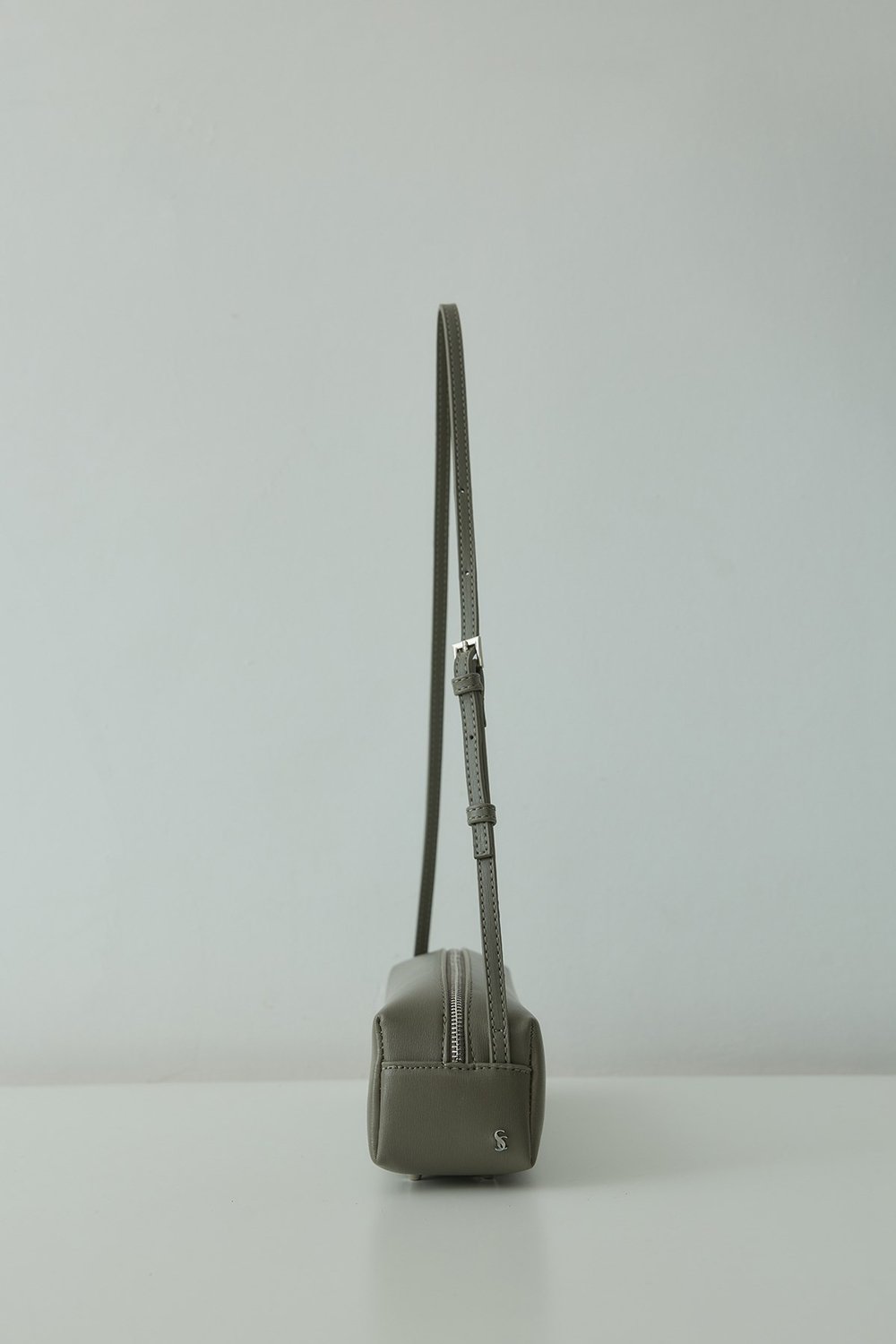 Mervie Baguette Bag