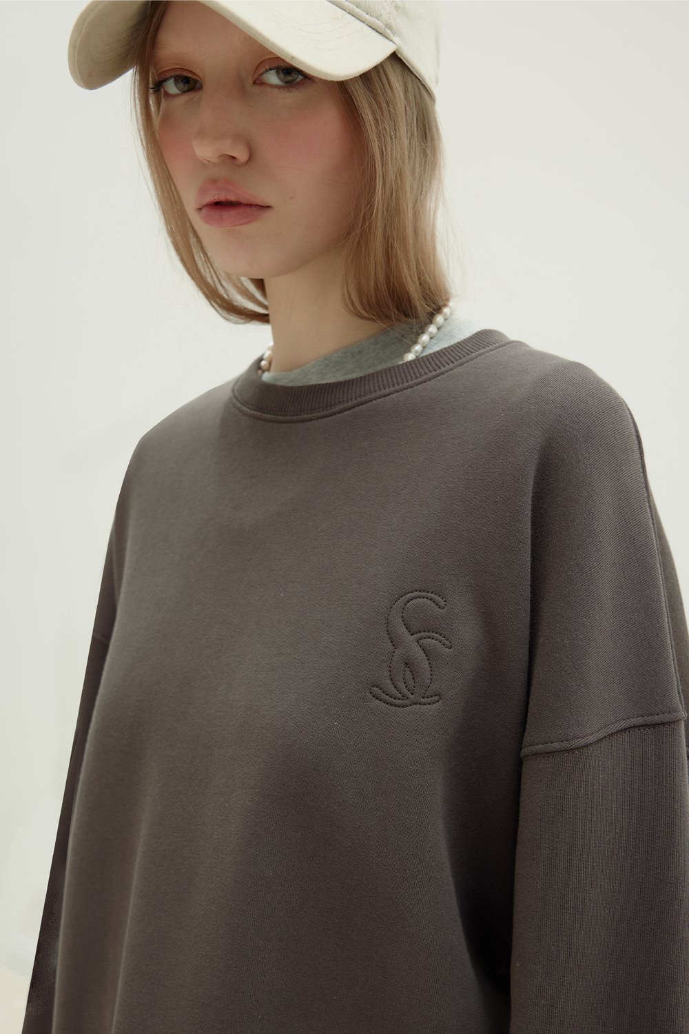 Kahverengi Logolu Oversize Sweatshirt