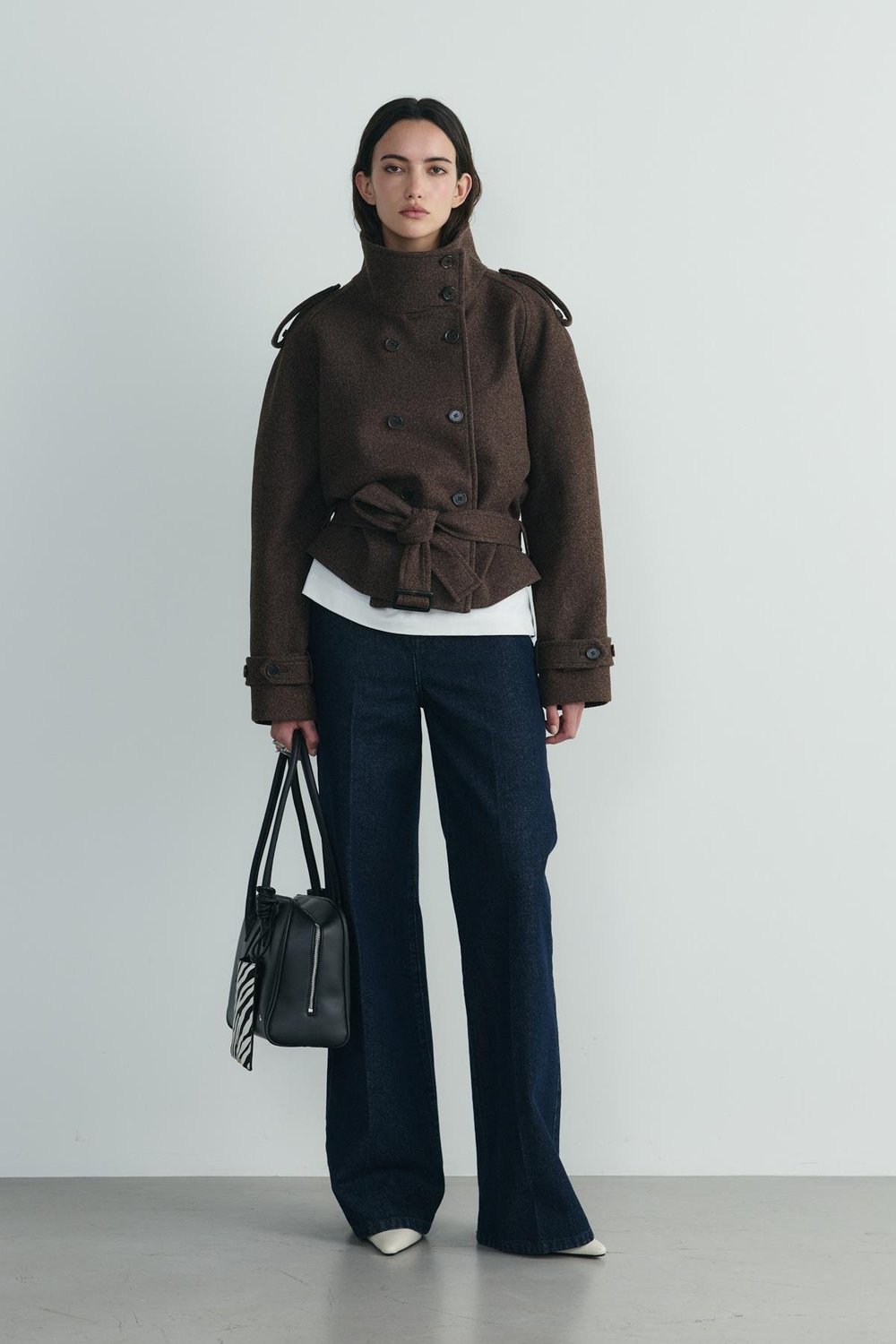 Kahverengi Urban Dik Yaka Kısa Kaşe Kaban