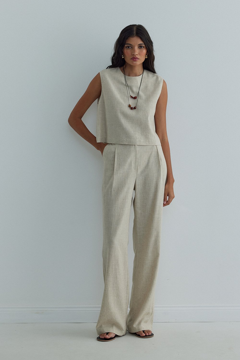 Natürel Lavin Sıfır Kol Keten Bluz