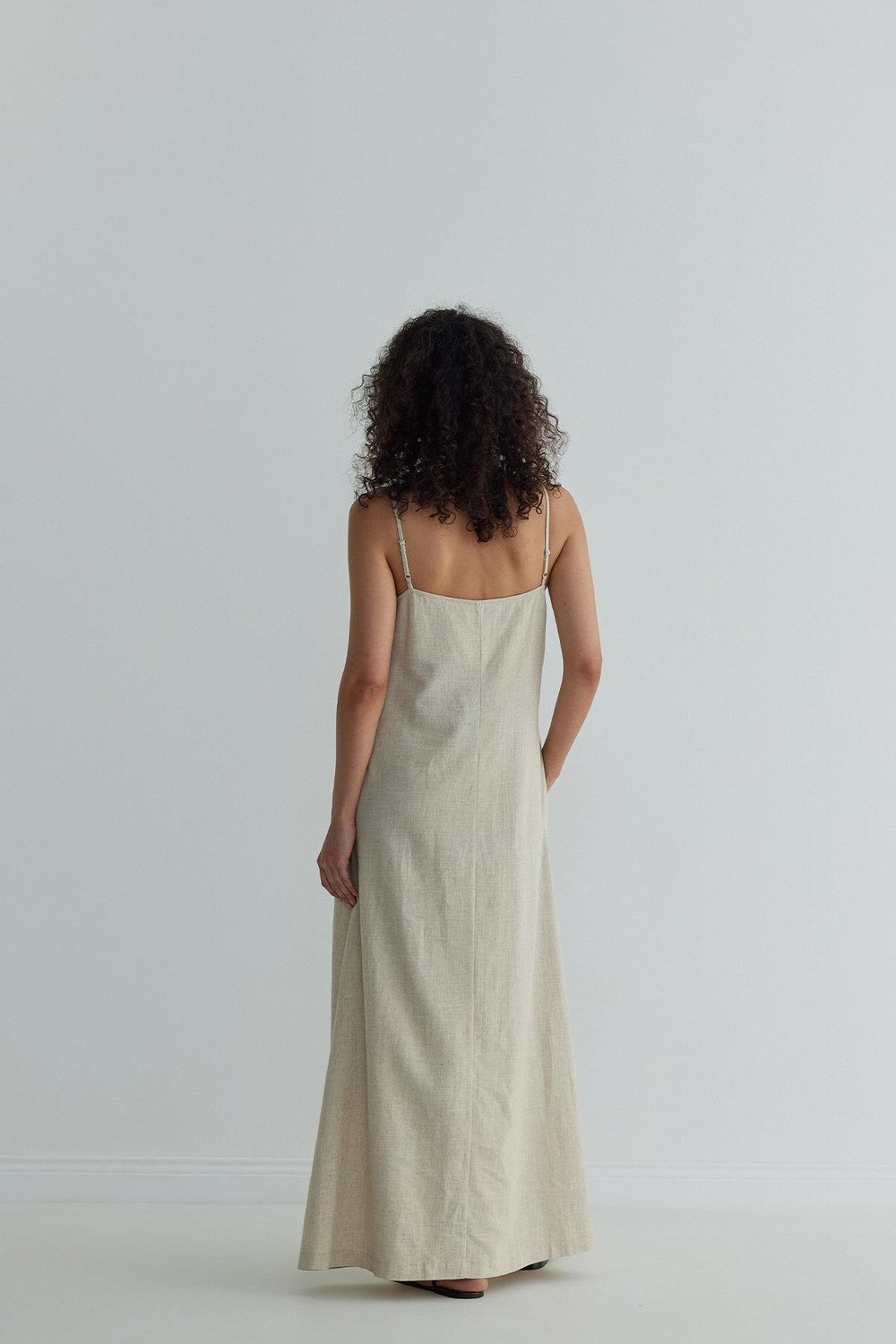 Nice Strappy Linen Pinafore