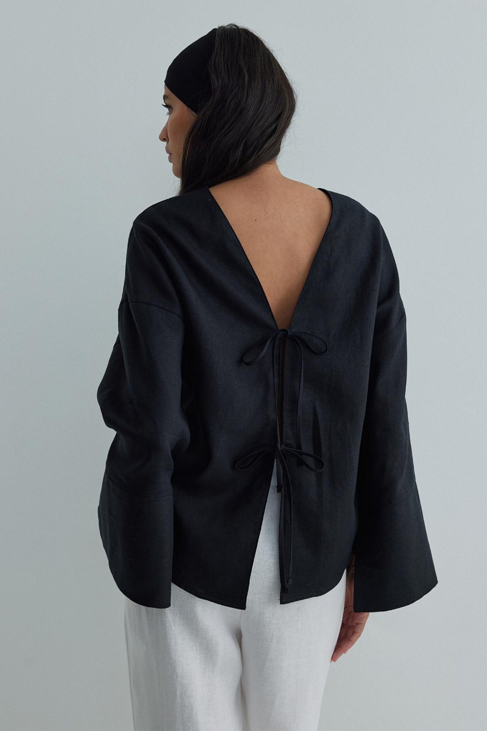 Siyah %100 Keten Minnie Bağlamalı Bluz