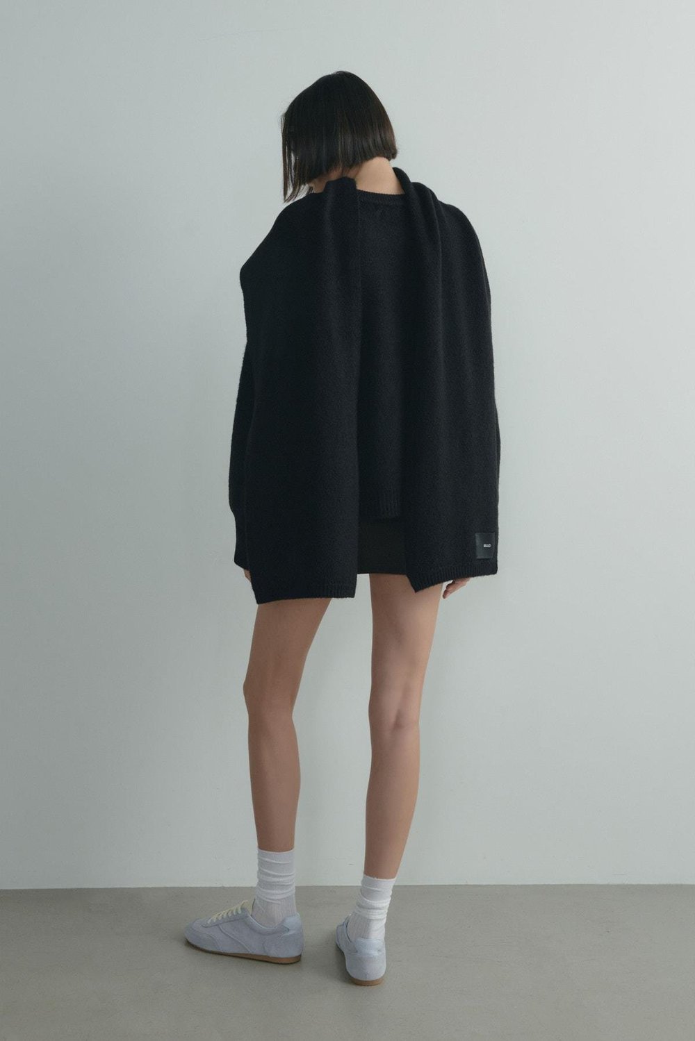 Siyah Bella Oversize Kazak