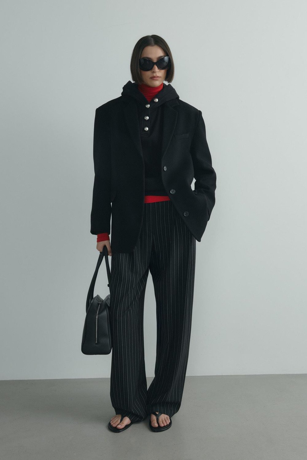 Siyah Gala Düğmeli Oversize Sweatshirt