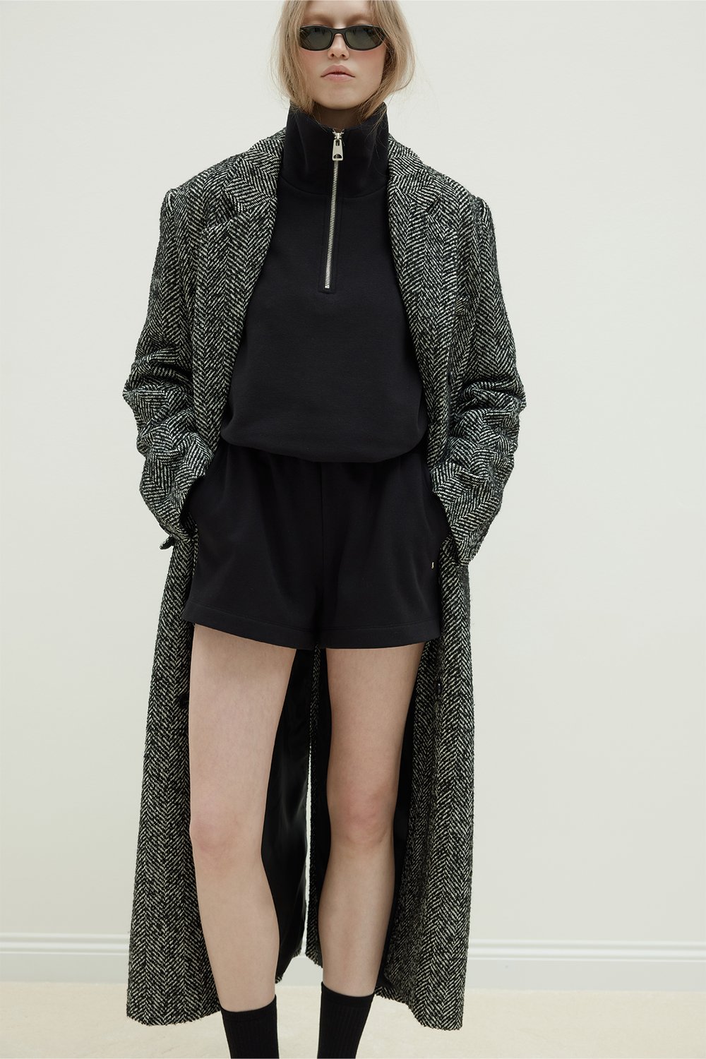 Siyah Low Oversize Sweatshirt