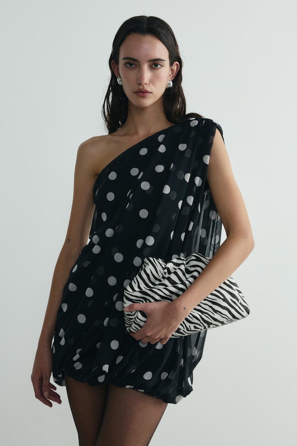 Siyah Puantiyeli Mini Balon Elbise