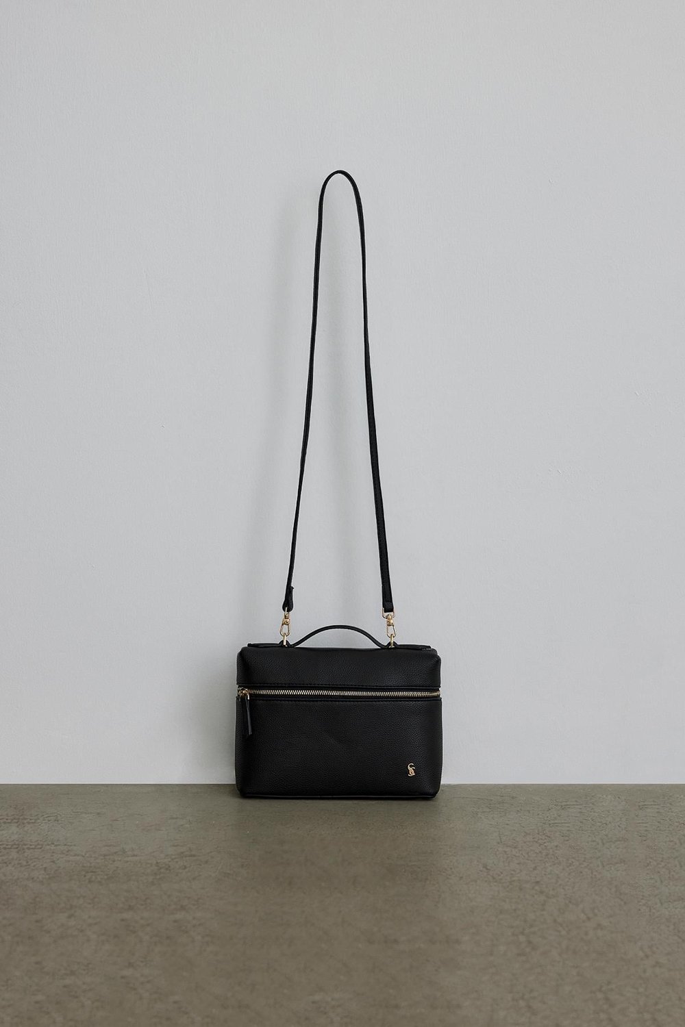 Siyah Sallie Bag