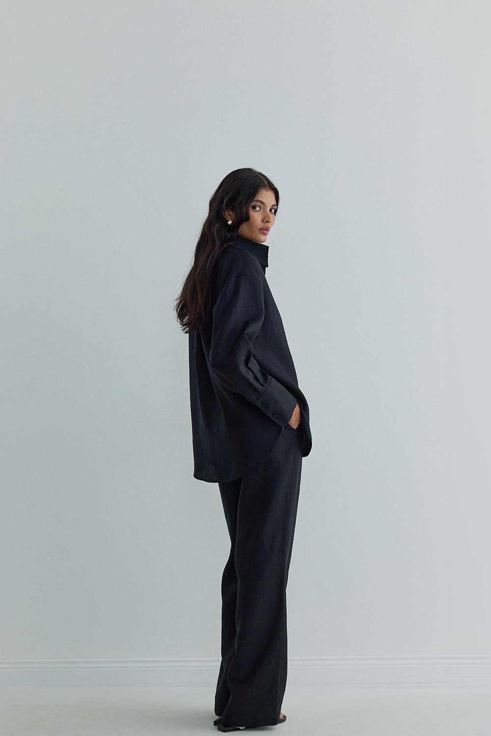 Tina Linen Basic Shirt