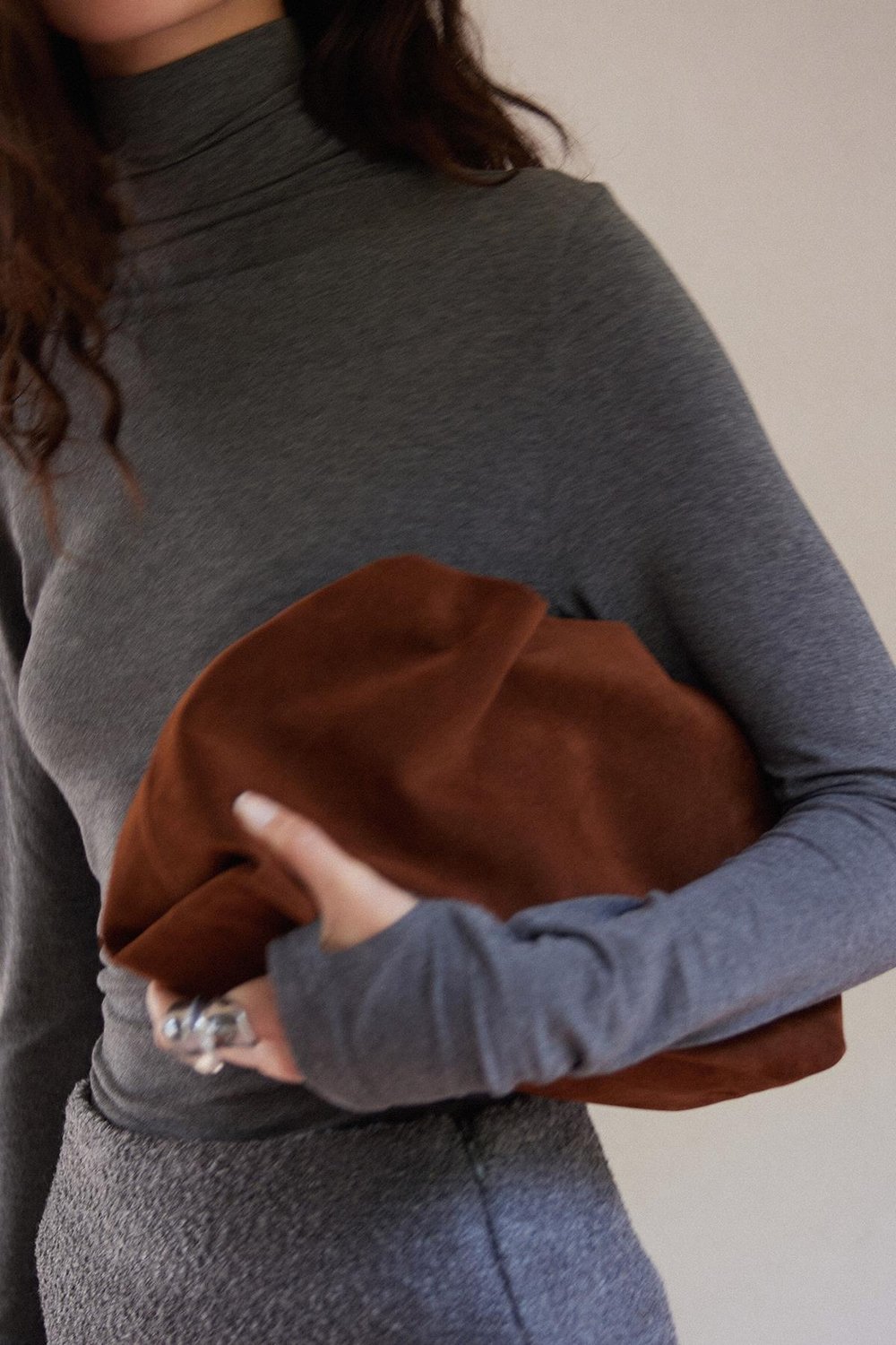 Taba Cove Büzgülü El Çantası