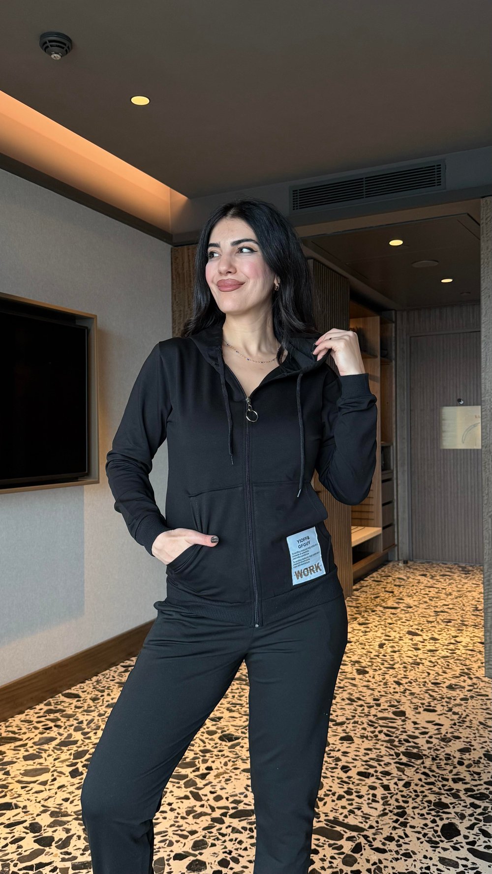 Cary Siyah Fermuarlı Kapüşonlu Sweatshirt