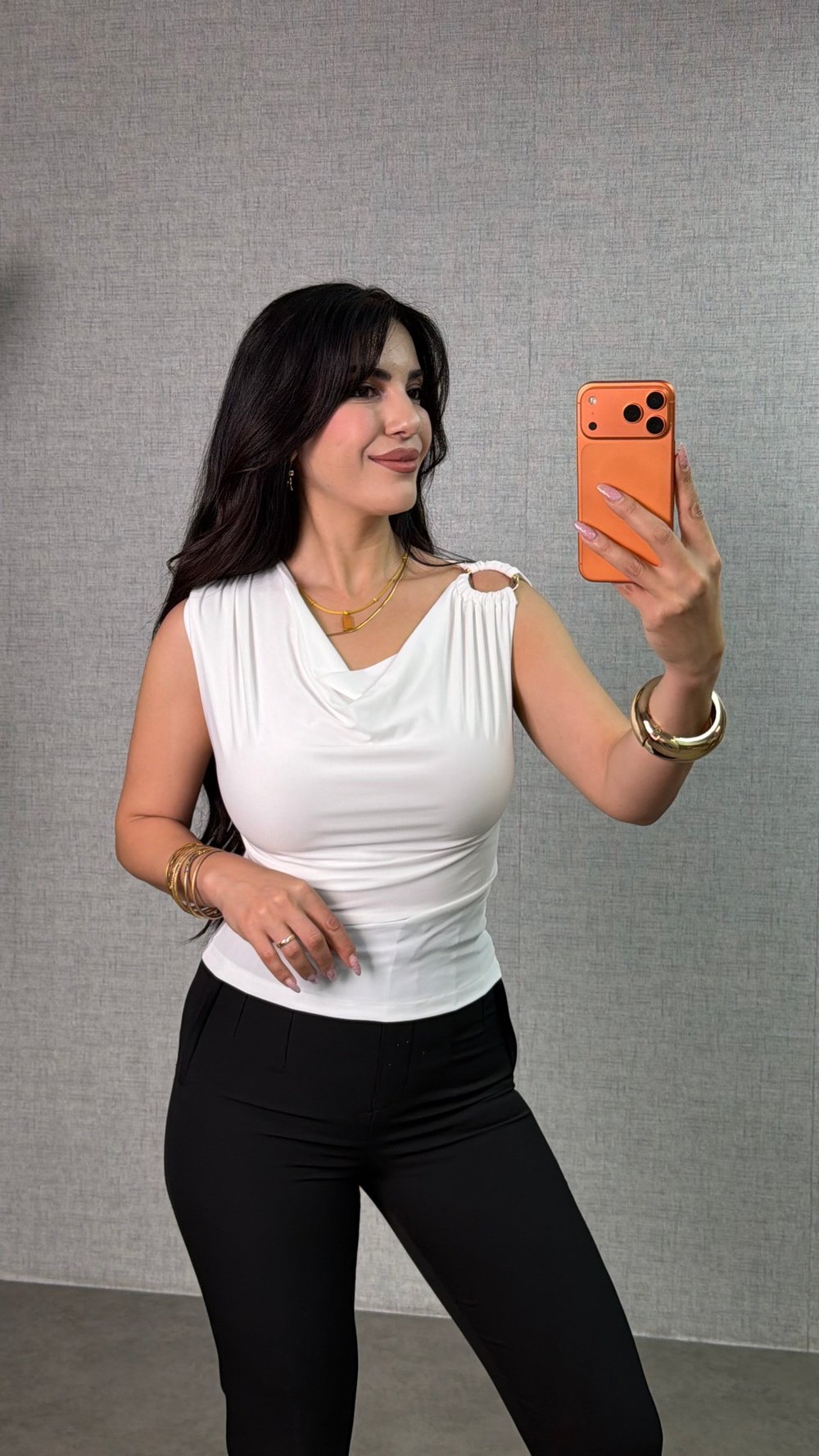 Cely Beyaz Omuzu Tokalı Bluz