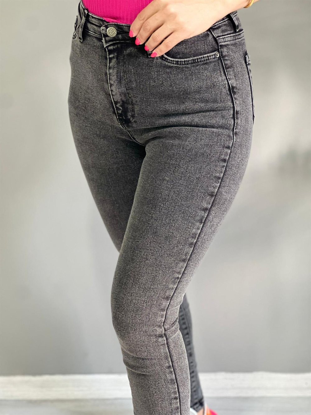 Fedora Gri Yüksek Bel Likralı Jean